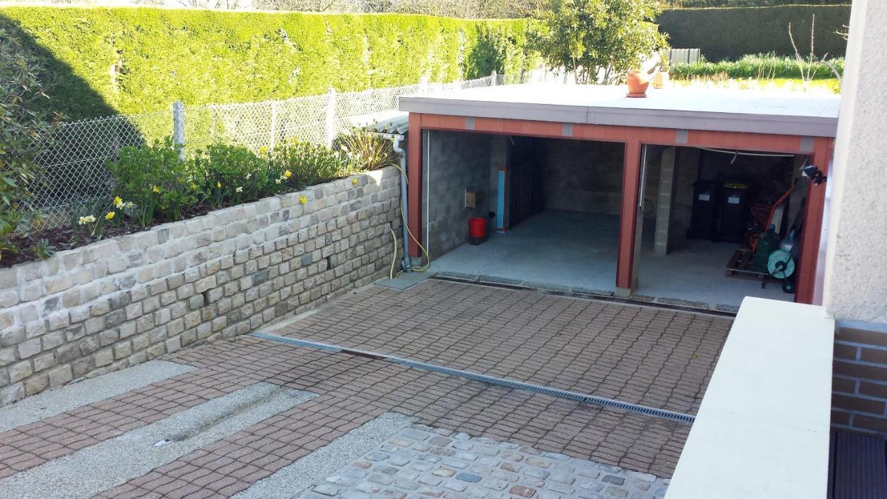 3 chambres privées dans un jardin d'hiver, garage voiture, vélos, motos Tourville-sur-Arques Extérieur photo