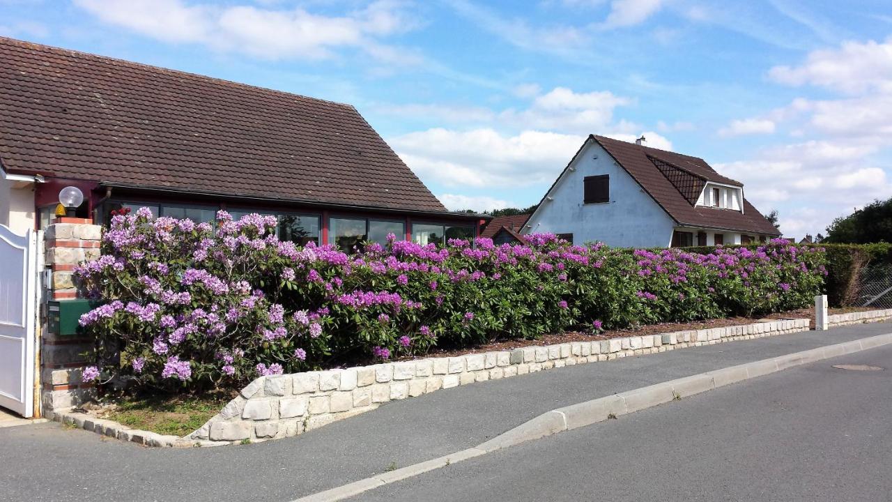 3 chambres privées dans un jardin d'hiver, garage voiture, vélos, motos Tourville-sur-Arques Extérieur photo